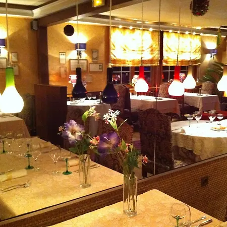 Hotel La Roseraie Biebler 3*