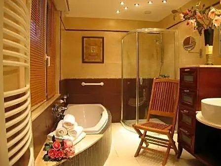 La Roseraie Biebler Hotel 3*