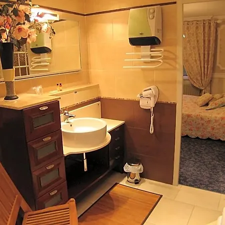 Hotel La Roseraie Biebler Jungholtz