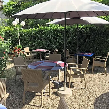 Hotel La Roseraie Biebler